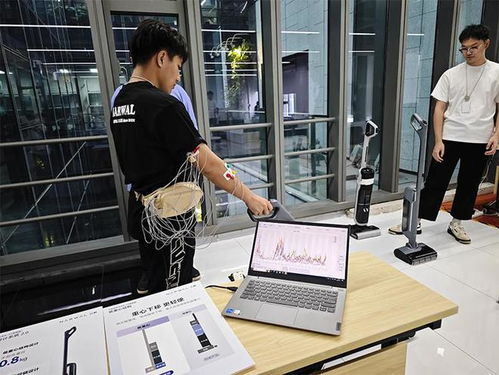 双目视觉 ai大模型,从云鲸逍遥001看国产清洁家电新趋势